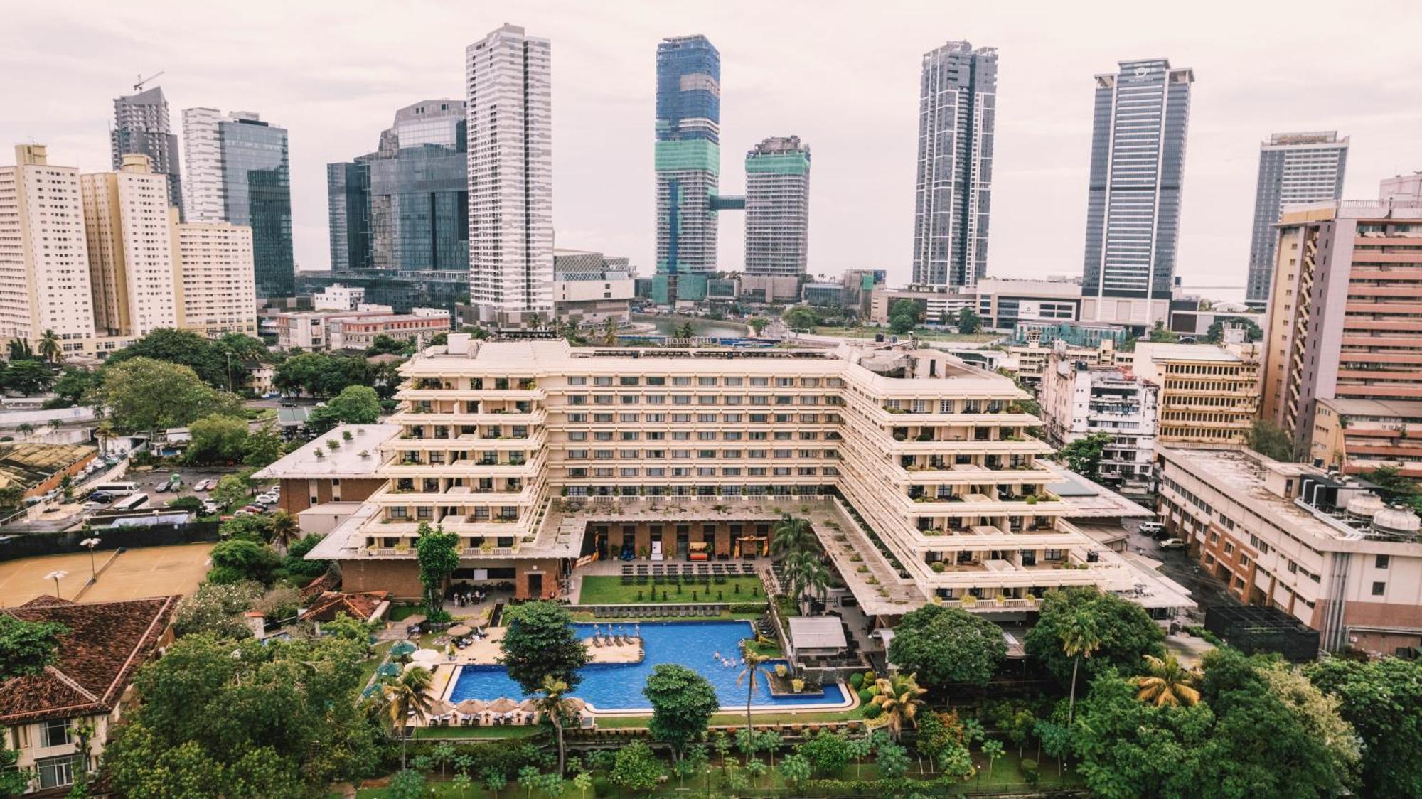 Cinnamon Lakeside Colombo Eksteriør bilde The Royal Thai Police Hospital