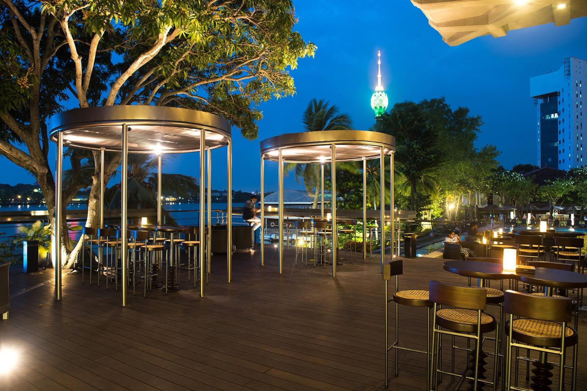 Cinnamon Lakeside Colombo Eksteriør bilde The Deck
