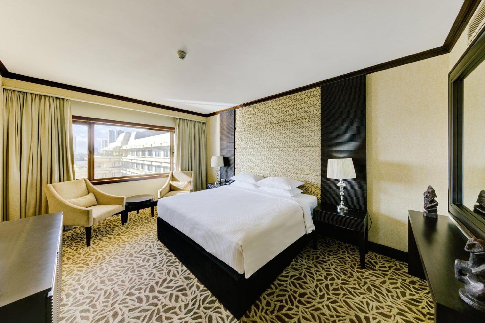 Cinnamon Lakeside Colombo Eksteriør bilde Deluxe Room
