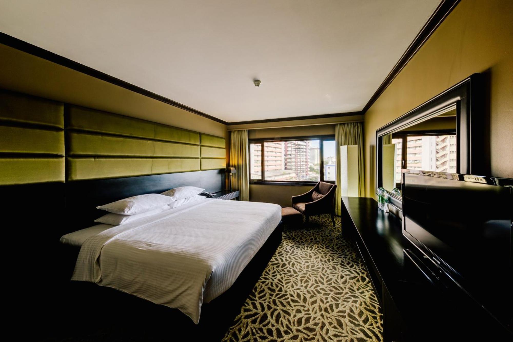 Cinnamon Lakeside Colombo Eksteriør bilde Deluxe Room