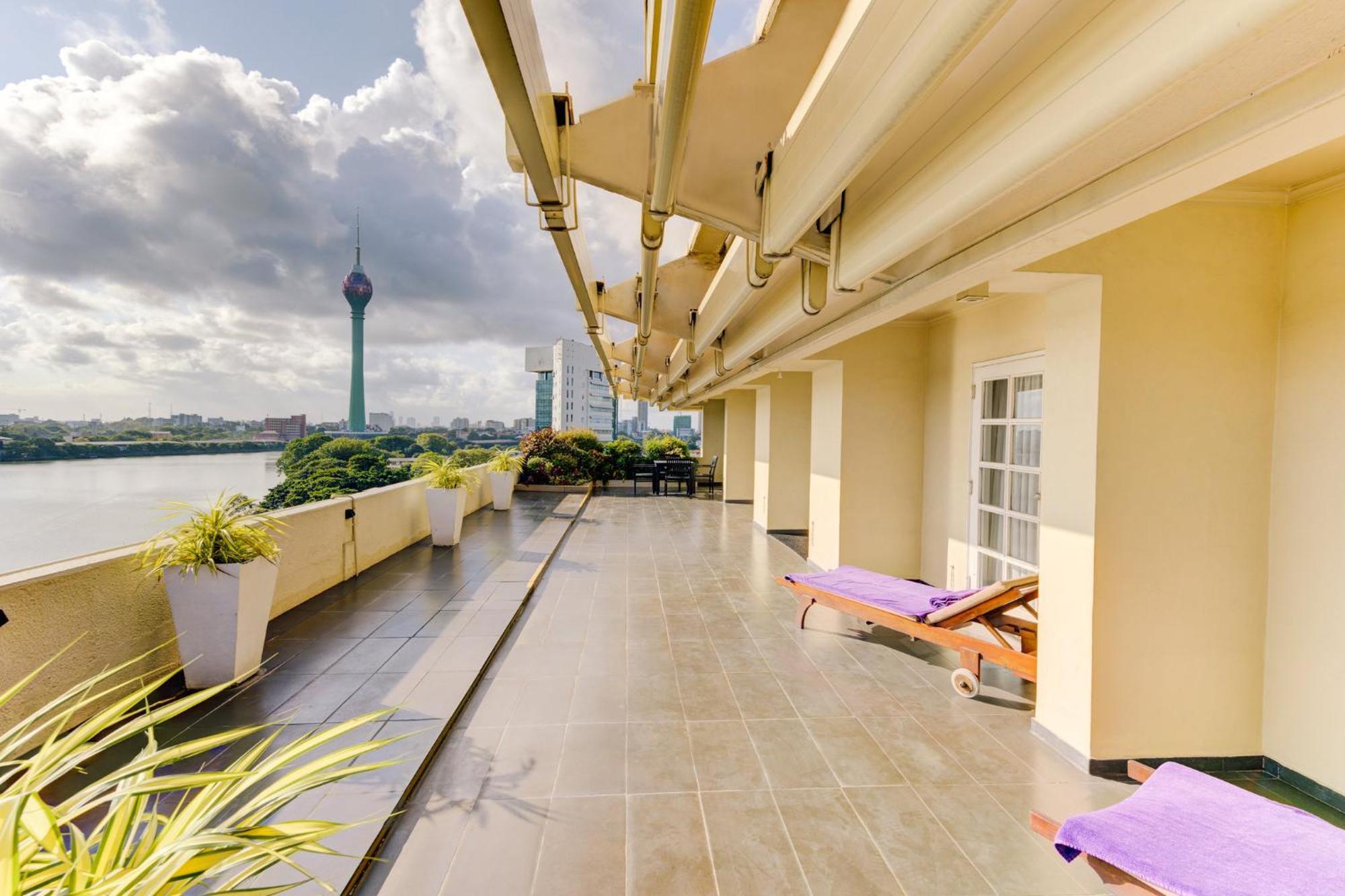 Cinnamon Lakeside Colombo Eksteriør bilde The Riverfront